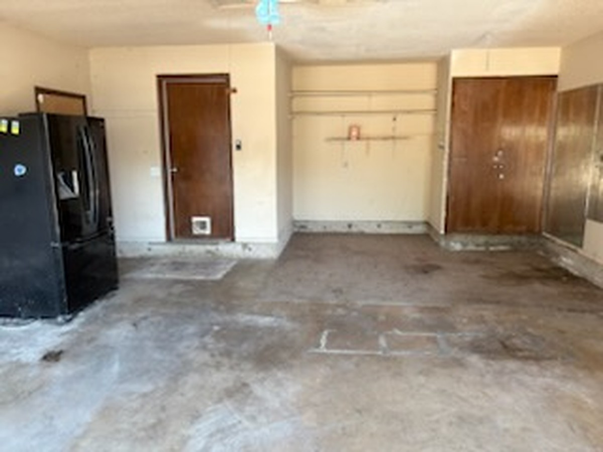 Empty garage after junk removal in Oklahoma City